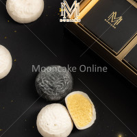 mDurians Premium Musang King Snow Skin Mooncake 顶级猫山王月饼礼盒（6粒装)